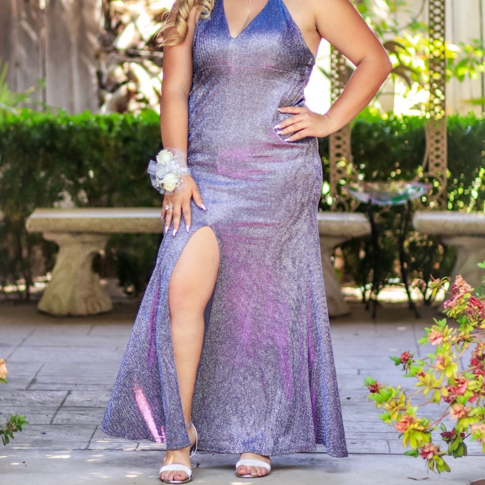 Fashion nova glitter iridescent prom dress. Super simple and comfy but cute